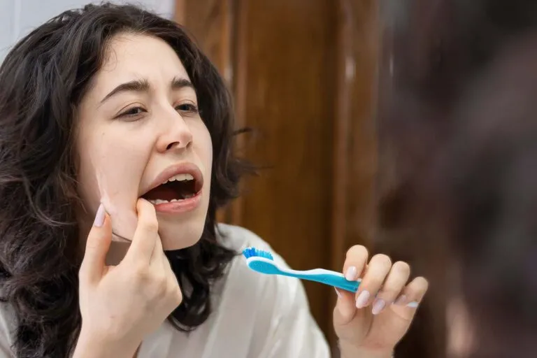 25058 whitening strips application