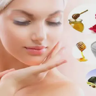 /img/25062-sunscreen-application.webp