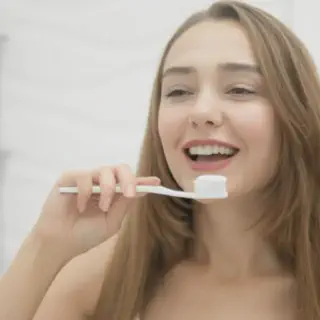 /img/25064-mouthwash-options.webp