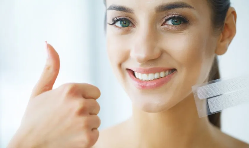 25064 whitening strips package