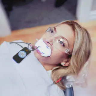 /img/25104-teeth-whitening-before-after-7.webp