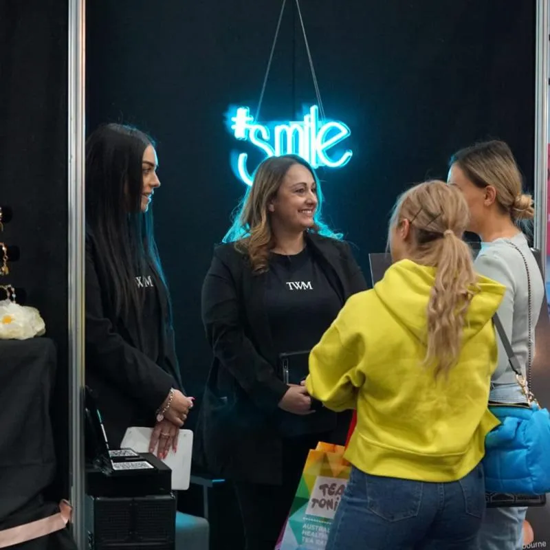 25114 teeth whitening melbourne patient