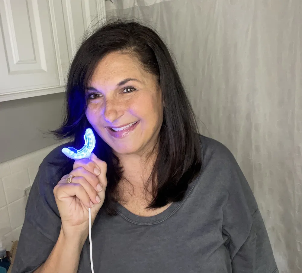 /img/25155-alternatives-to-teeth-whitening.webp