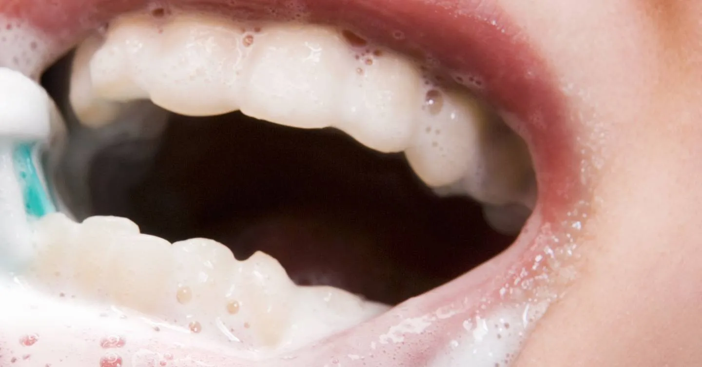 25190 oral hygiene tips