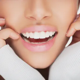 /img/25222-dentist-consultation.webp