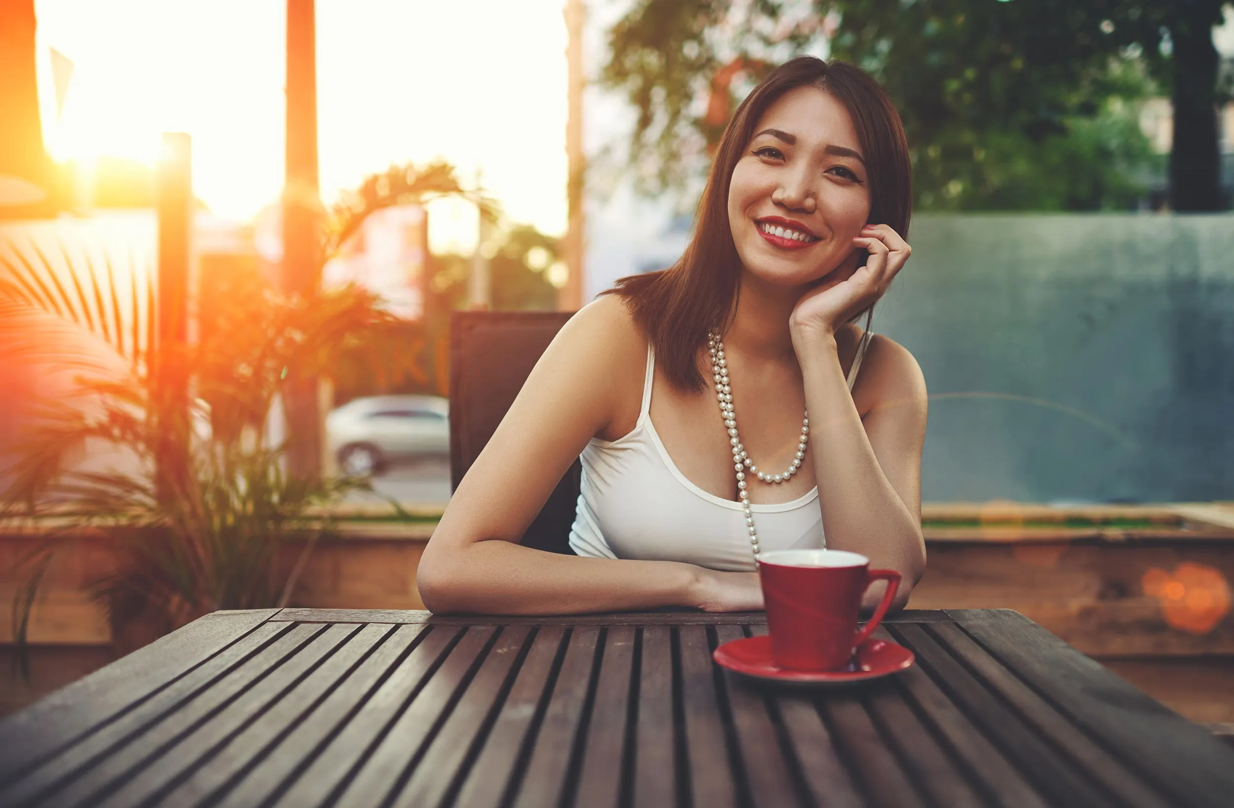 /img/25234-avoid-teeth-whitening.webp