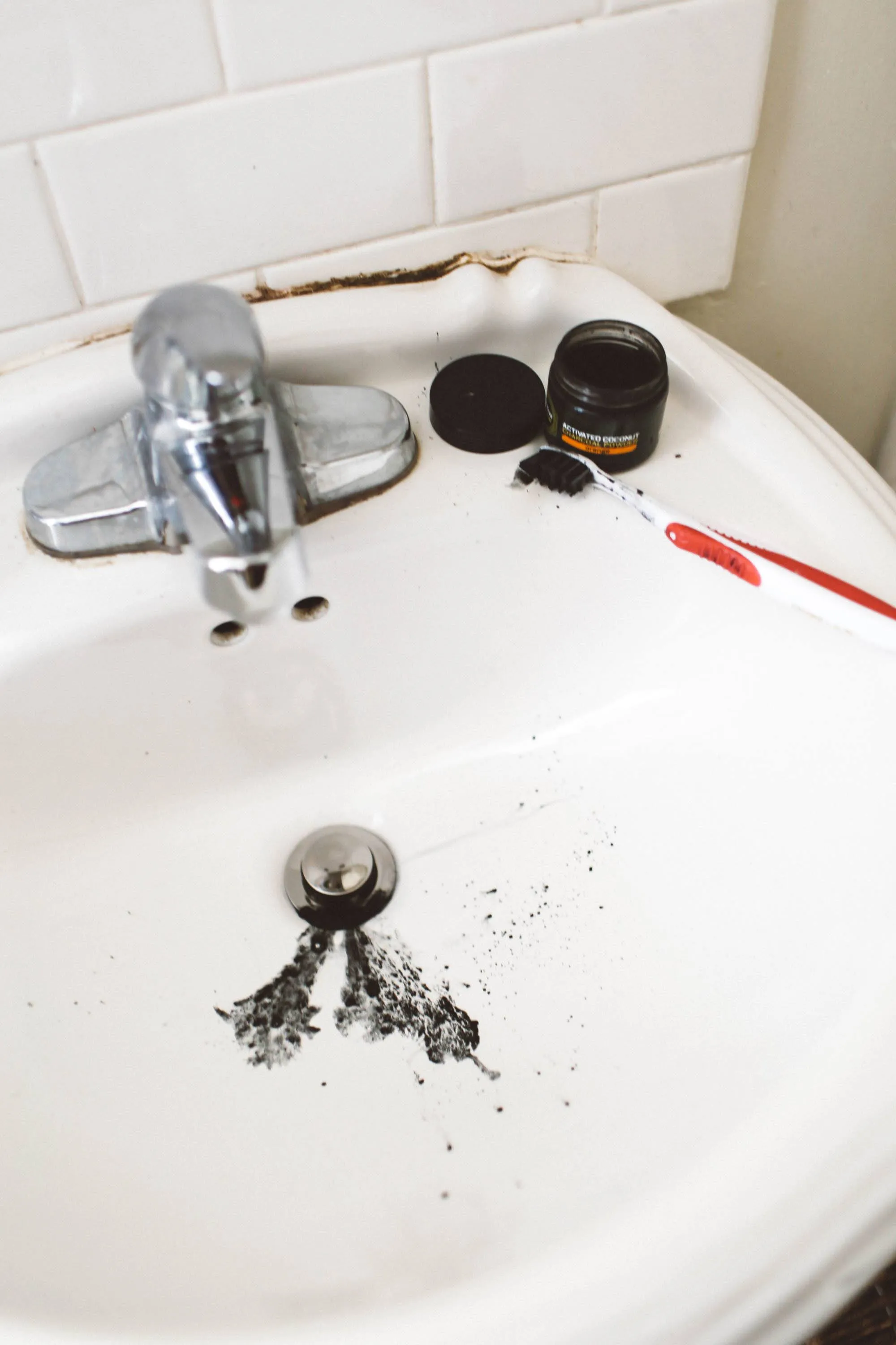 25283 active charcoal stains
