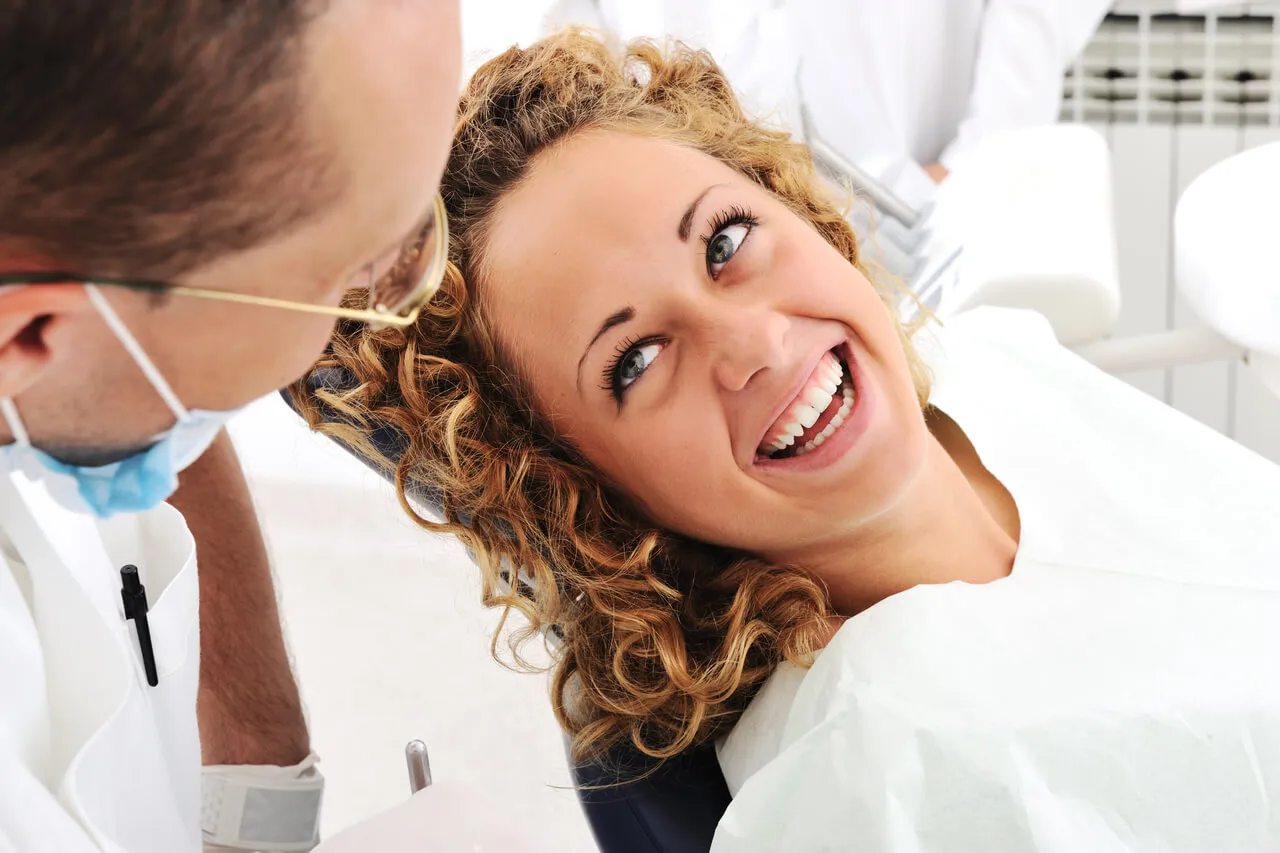 25285 zoom teeth whitening comparison