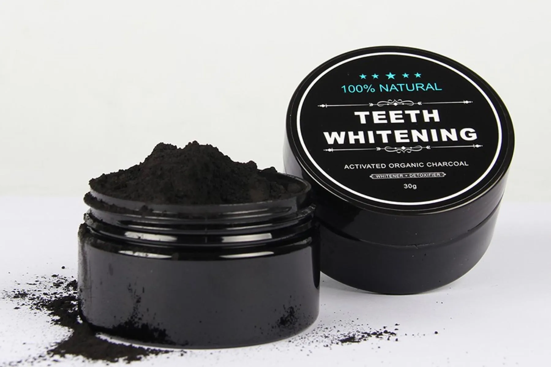 25296 baking powder teeth whitening 2